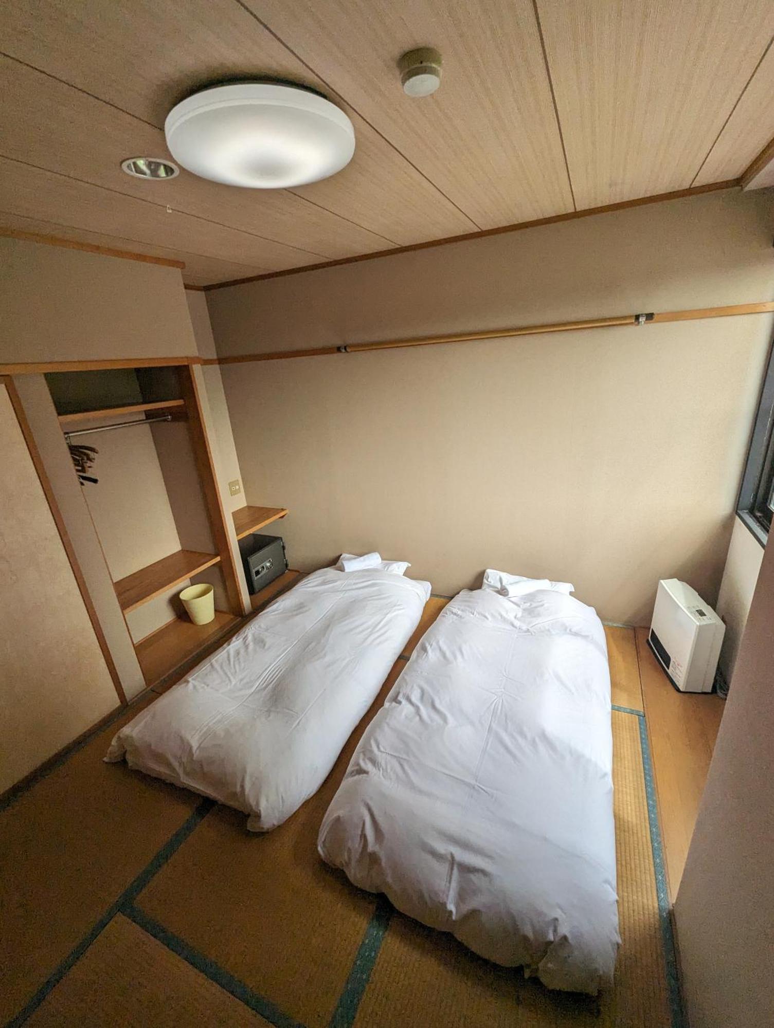Gondola House Hotel Nozawaonsen Exterior photo